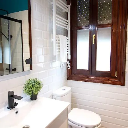 Gran Bilbao III Apartment By Aston Rentals *