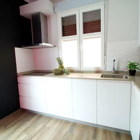 Gran Bilbao III Apartment By Aston Rentals *